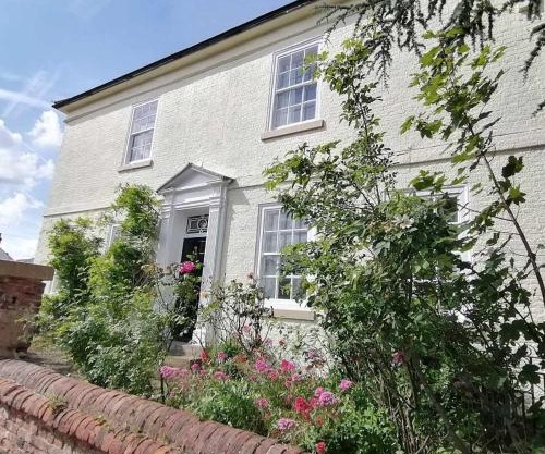 Dunham House