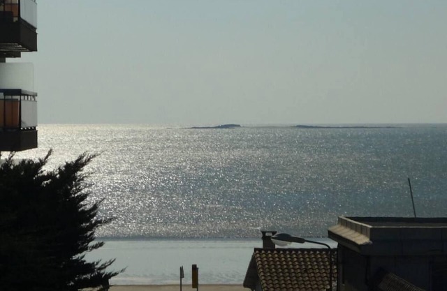 duplex apartment sea view (80 meters from the beach) Bay of La Baule