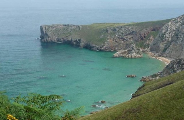 Duplex in Colombres, Asturias 5 min from La Franca Beach