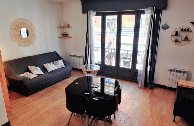 Duplex in Valenciennes City Center All Inclusive