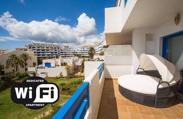 Duquesa Suites and Gardens 303