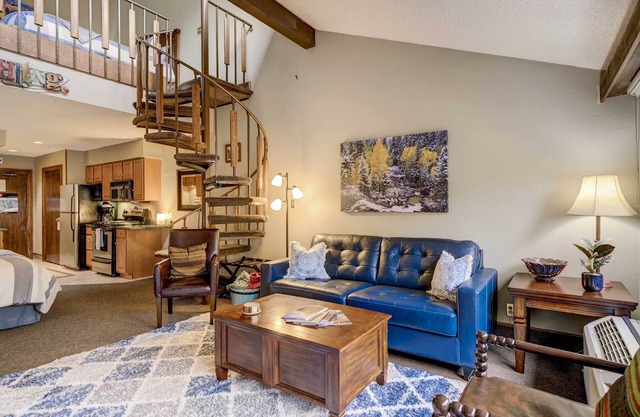 Durango Lofted Studio ~ 9 Mi to Purgatory Resort!