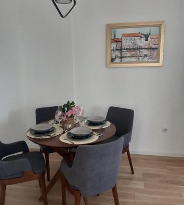 Dvosoban stan Akacija Trebinje