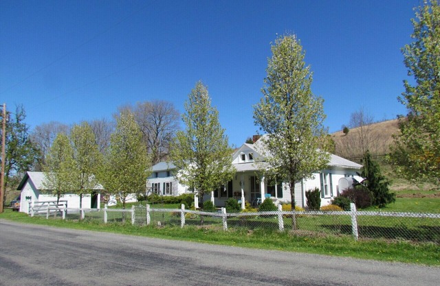 Eagle Annie's Cottage in Relaxing Highland County’s