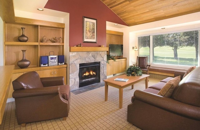 Eagle Crest Resort! Lots of Amenities! (Nights 5,6,& 7 only $50 each)