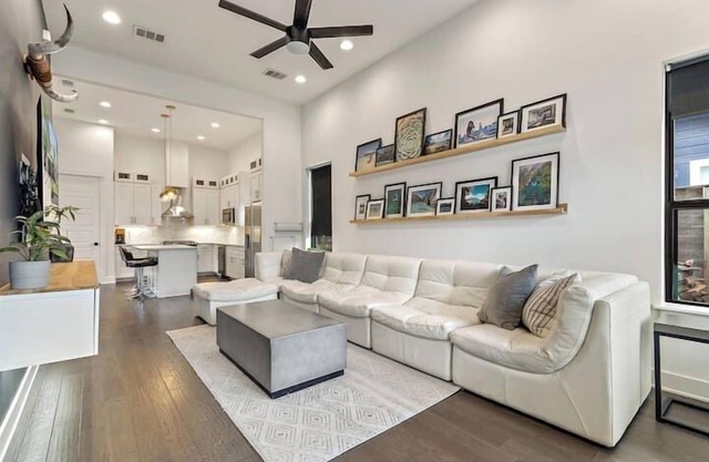 East Austin, 4 BR, Modern - The Allen