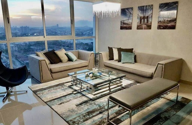 East Tower - Spacious 3 Bed Apt in Costa del Este