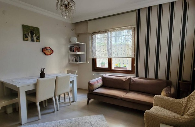Easy Transport, Quiet Apartment in Kadikoy
