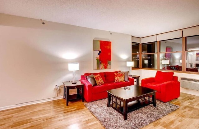 Easy Travel to Manhattan | Downtown Hoboken 2BR nr Ferrie