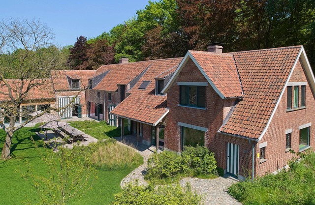 Eco-friendly holiday home in the woods