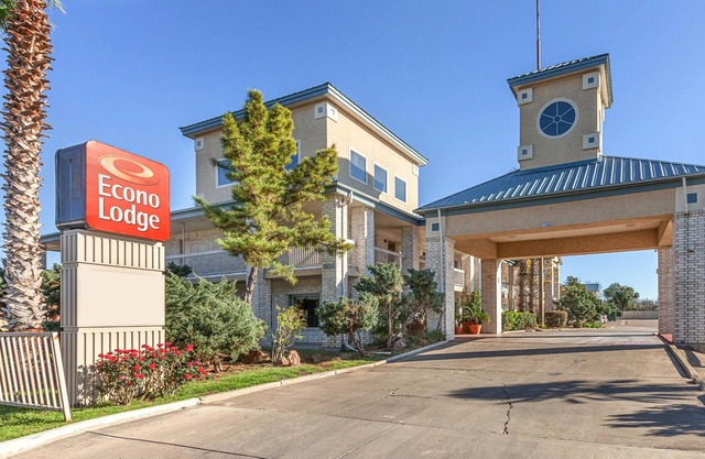 Econo Lodge San Antonio South