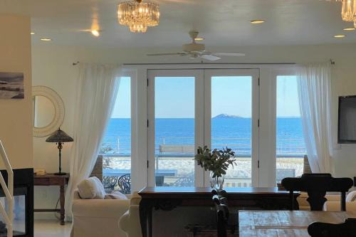 Egg Rock House - 4BR, 4.5BA - Modern Oceanfront