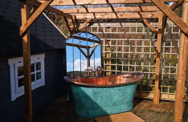 Ein Trysor Cudd | Outdoor tub | Incredible Views