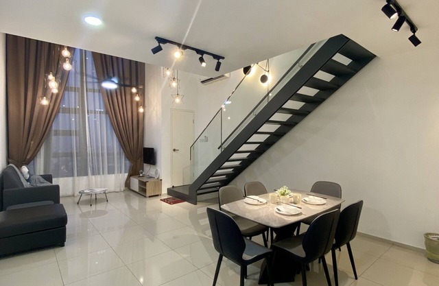 EkoCheras Deluxe Suite 3mins to MRT Station