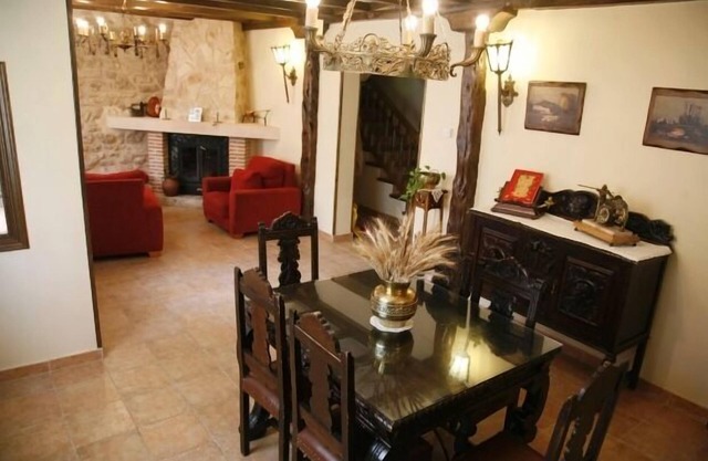 El Artesano Rural Cottage for 10 people