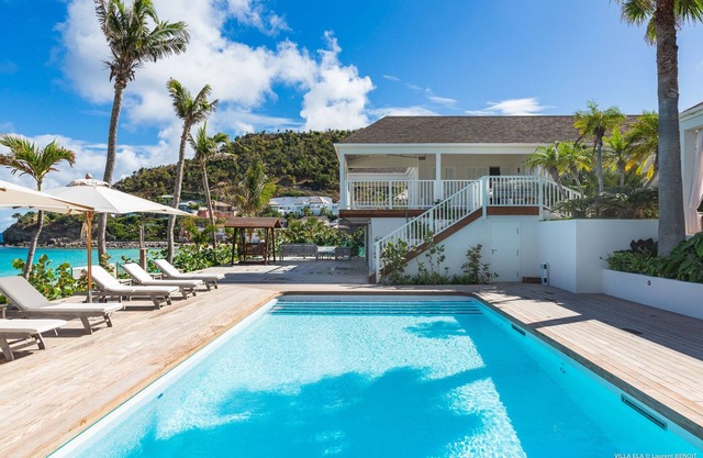 Ela (5/8 Rooms) Luxury villa