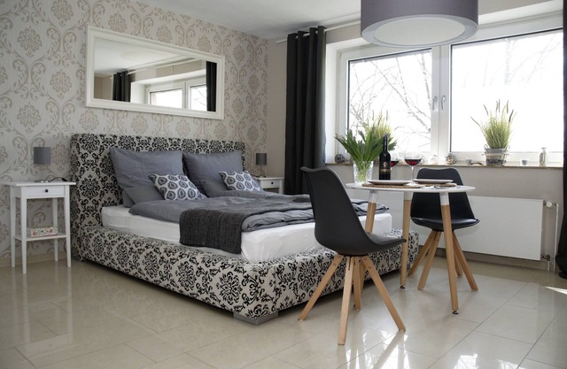 ELBQUARTIER | Charming apartment with elevator right in the center