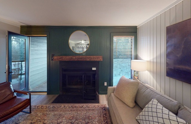 Elegant 1BR Escape in Powder Ridge by RedAwning