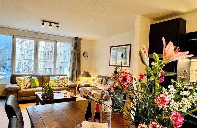 Elegant 3-Bedroom Apartment Near Antwerp Zoo