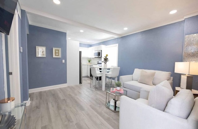 Elegant Home in Antique Row - WPB