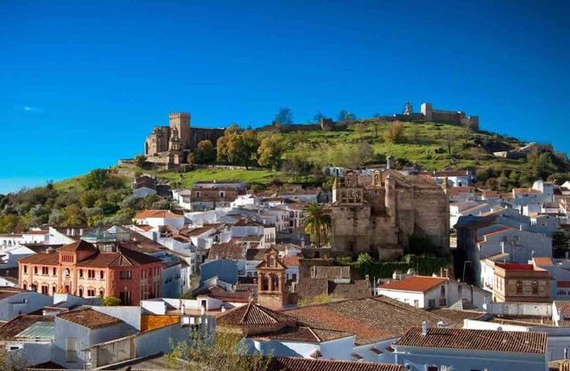 Elegant mansion with pool in picturesque village in Sierra de Aracena