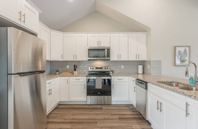Elegant Newly Constructed Home 4BDR | 3 Bath