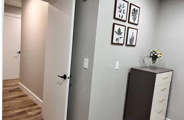 Elegant, Unique Entire LowerUnit