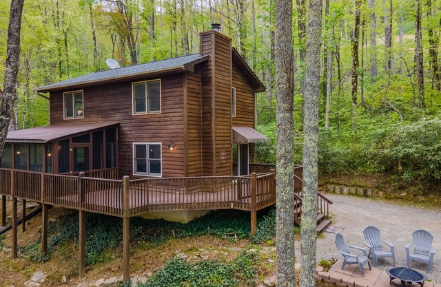 Elk Ridge Peaceful Getaway 7 min to Blue Ridge Pkw