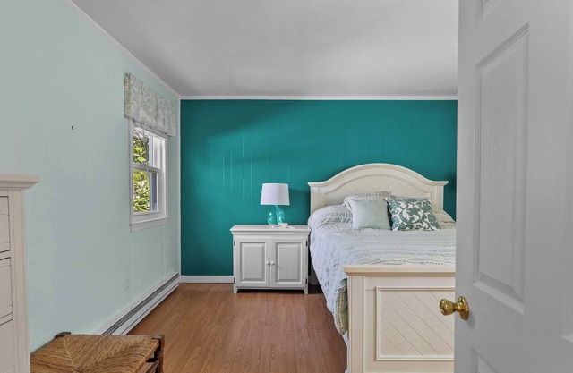 Ellery Bungalow #49 - Minutes from the Sand