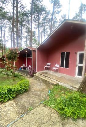 Embun Lawu Glamping dan Cottage