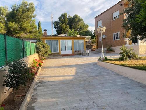 Encantador alojamiento con acceso a piscina compartida