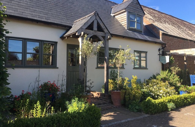 Enchanting Cottage - South Downs National Park