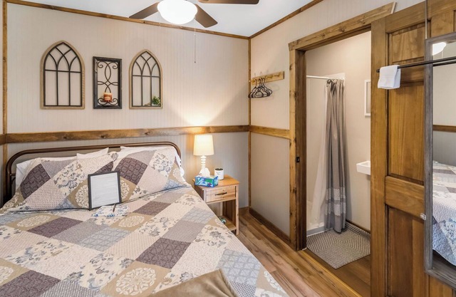Encounter the Glory Cabin 2 in the heart of Moravian Falls, NC