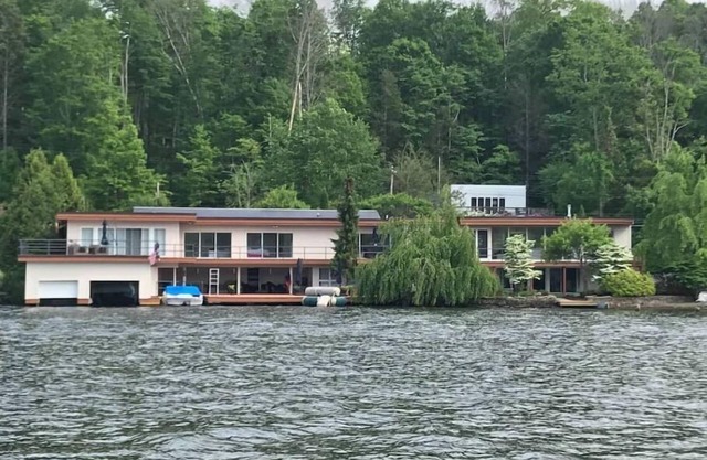 Endless Mountains Luxury on Harvey's Lake