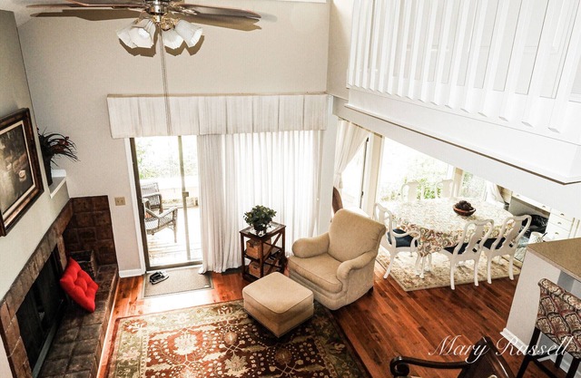 Enjoy 15 percent off a week stay! Exquisite villa 10 minutes from the beach!