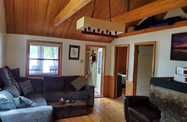 Enjoy Peaceful Days at Muskoka Stone Cottage