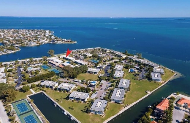 Enjoy the Island Life on Anna Maria Island!