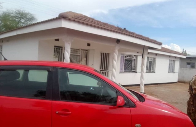 Enjoyable house with WiFi in charming Gaborone and calm siesta fussion.