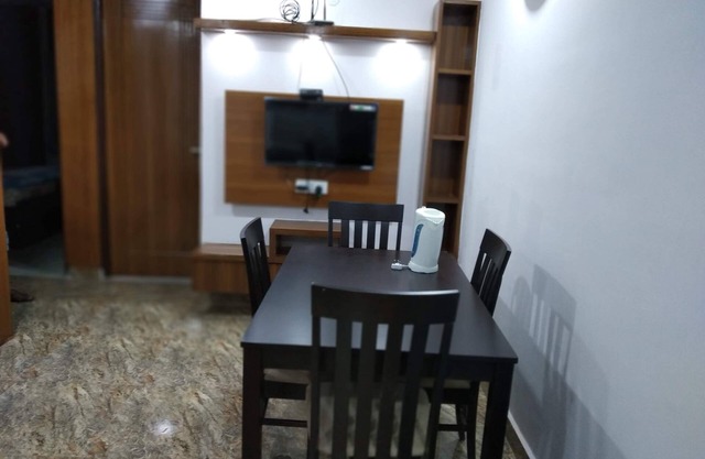 Entire 3-bedroom apartment near Vaishali Metro Station