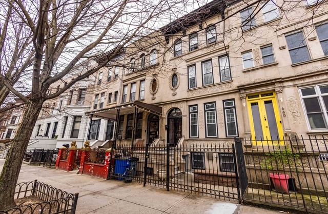 Entire Apartment (5 Rooms and 5 Private Bathrooms)