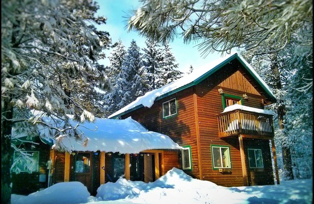 Entire Home and Covered Patio, Poofy's Paradise In Plain/Leavenworth
