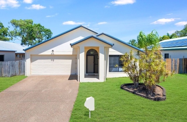 Entire Home in Townsville