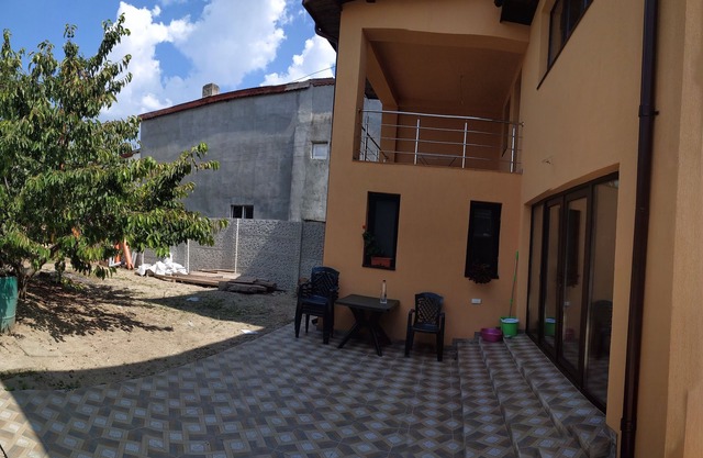 Entire home with Garden