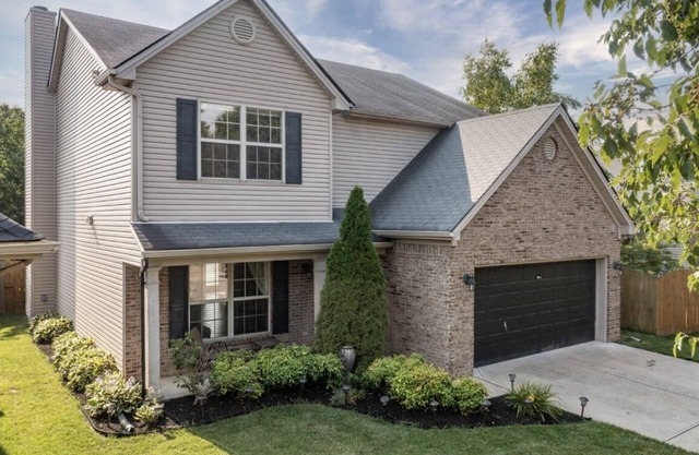 ⭐️⭐️⭐️⭐️⭐️ Entire House- 10 min from KY Horse Park, 15 min from UK
