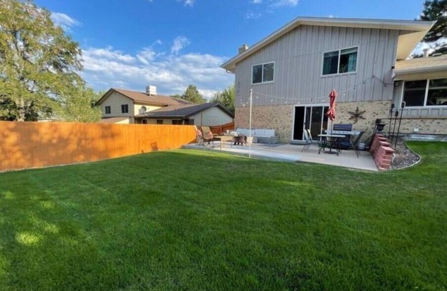 Entire House! 2 miles to RED ROCKS Amphitheater :nn