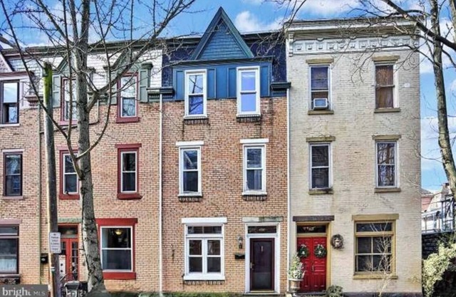 Entire House: Historic Midtown - Quiet|Cozy|Clean