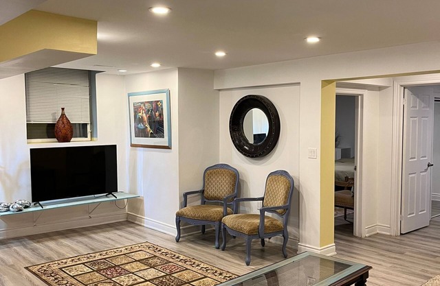 Entire Place - 3BR/3Beds/2WR