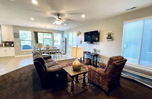 Entrada at Moab 598 and 602 | Townies | Pool/Spa | Garage | Same Day Booking
