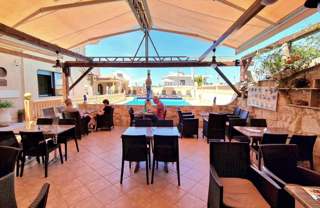 Erato Hotel