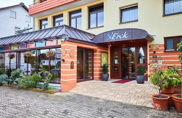 ERCK- Flair Hotel & Restaurant